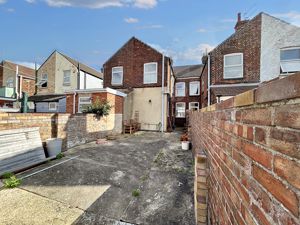 Photo 15- click for photo gallery